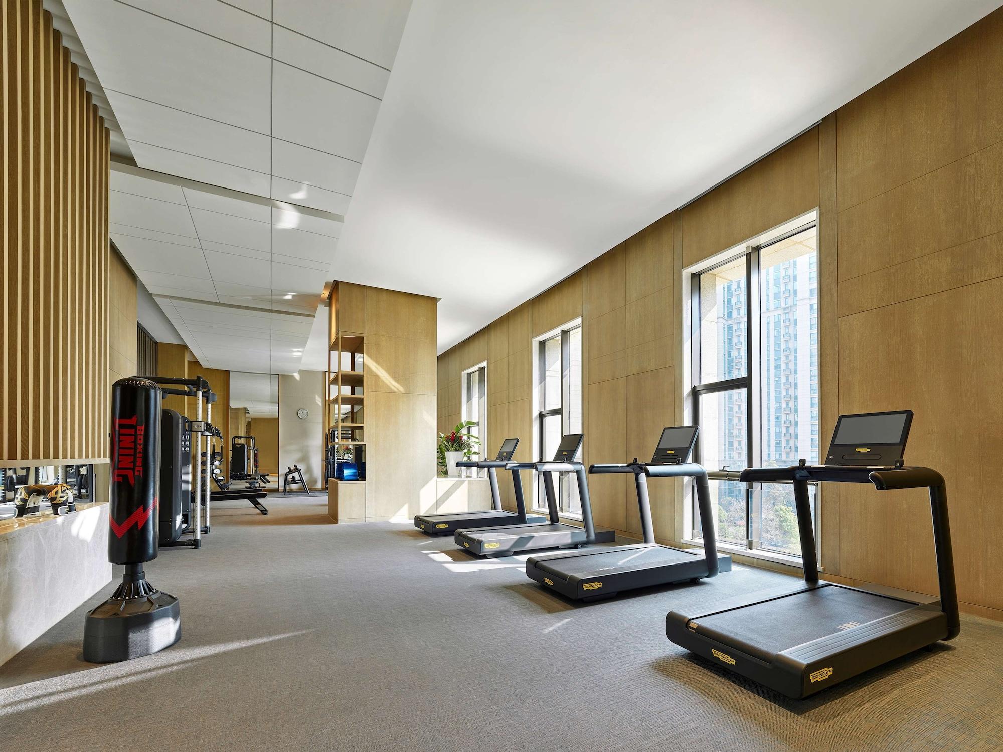 Gimnasio Quzhou by IHG