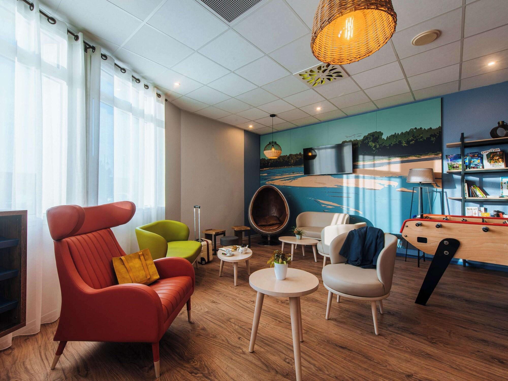 Vista Lobby ibis Styles Ancenis Centre