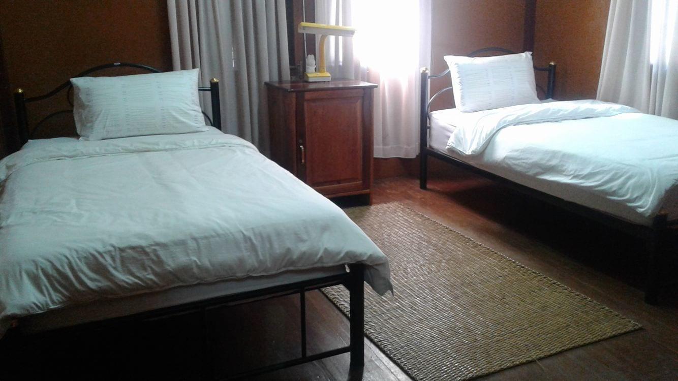 Varios Soutchai Pakse Backpacker Hostel