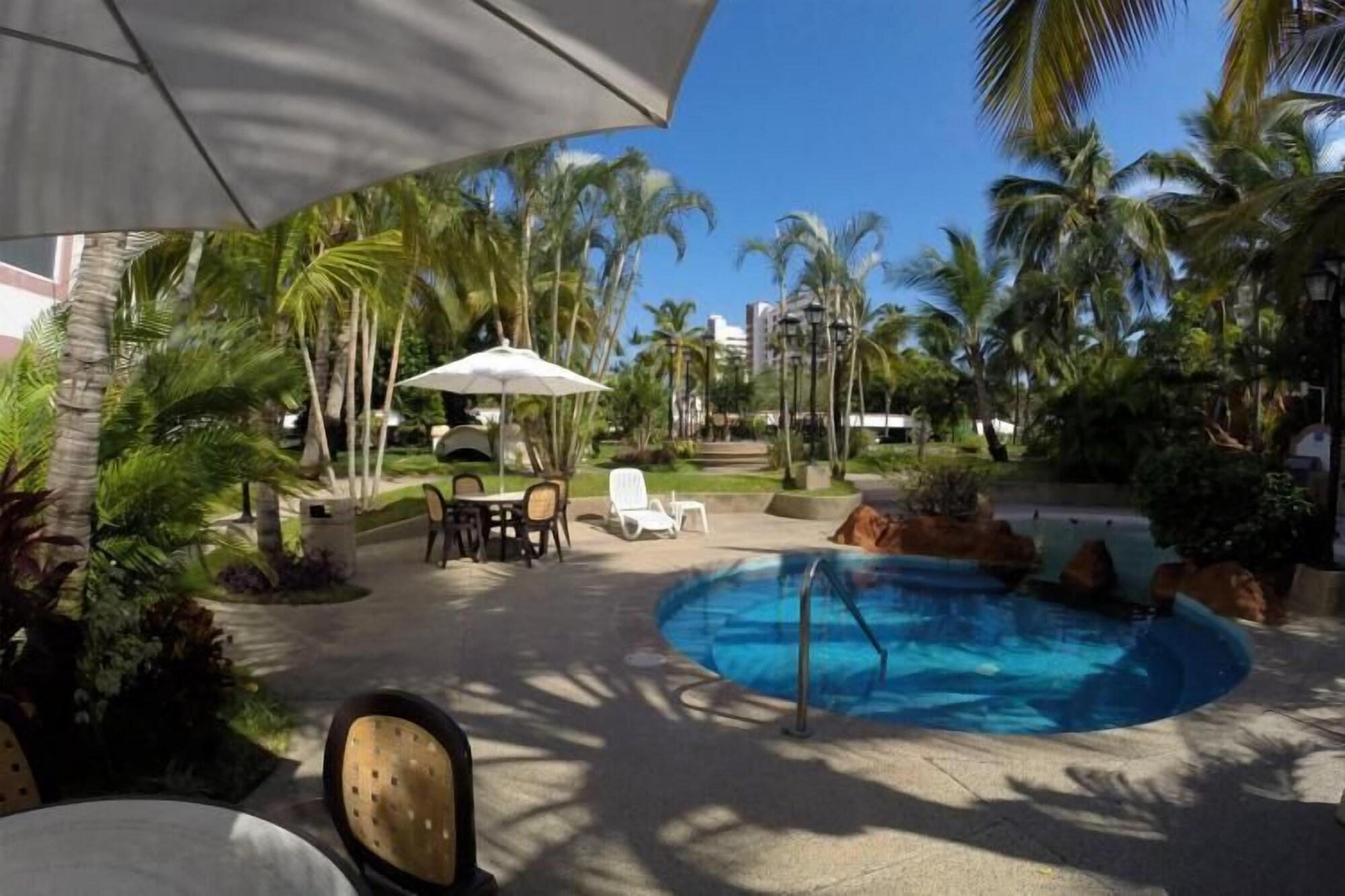 Vista Piscina Departamentos PCB