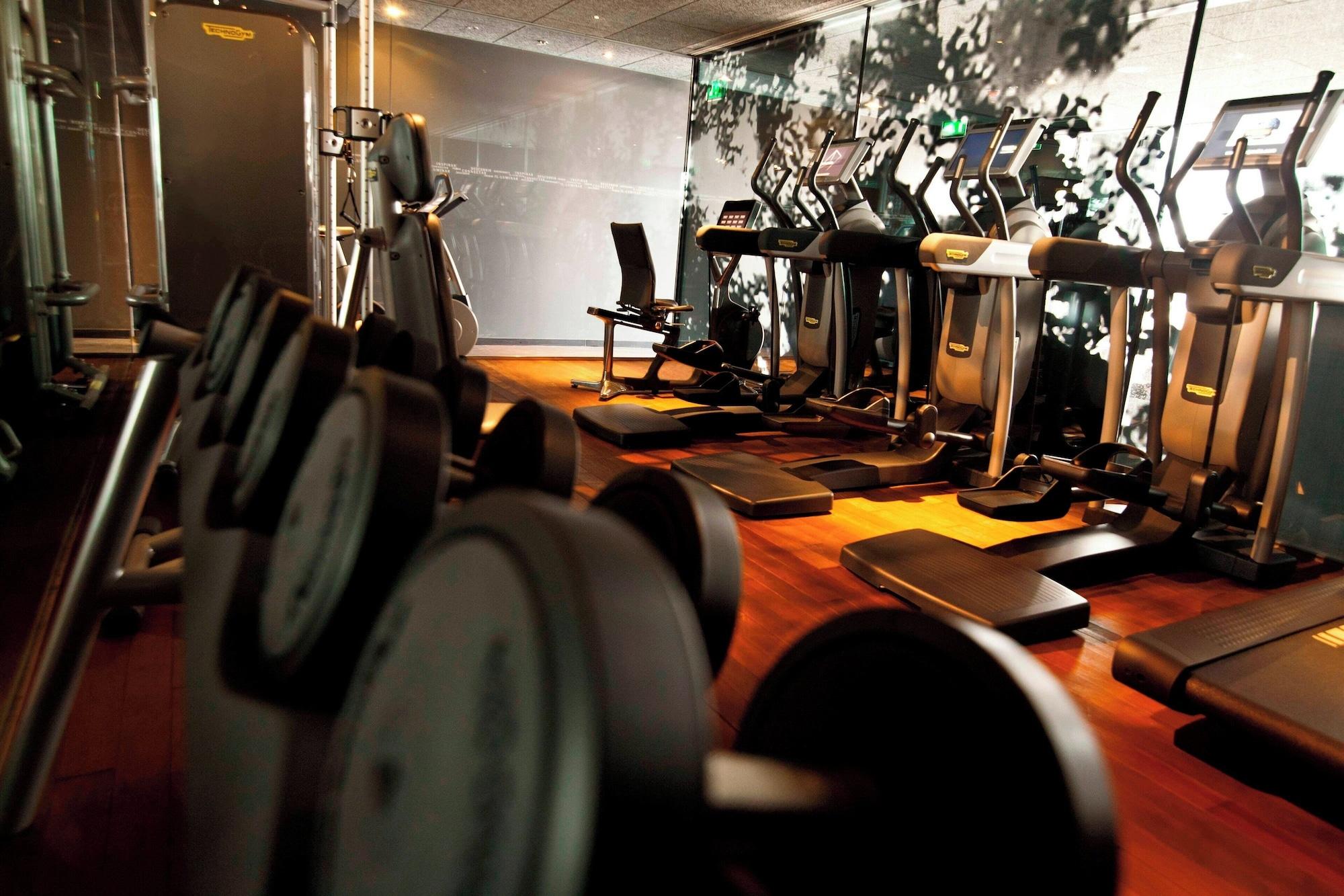 Gimnasio Renaissance Barcelona Fira Hotel