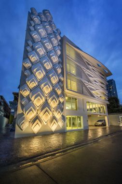 Anajak Bangkok Hotel