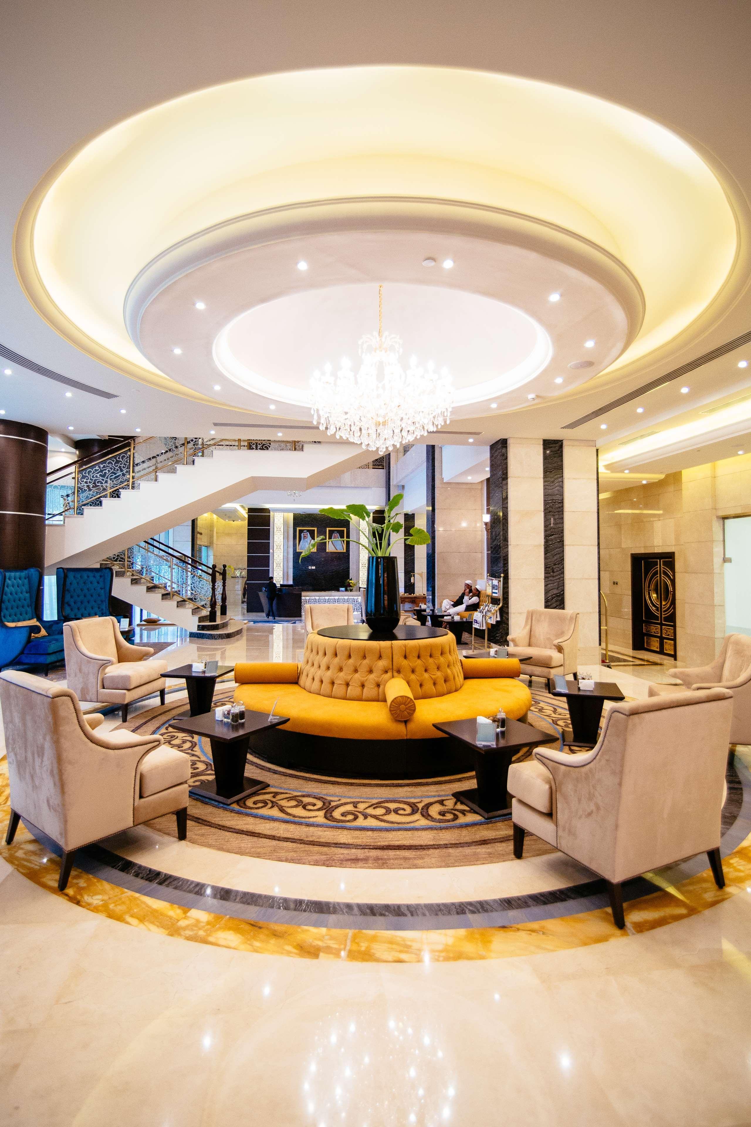 Vista Lobby Golden Tulip Doha (Luxury City Hotel)