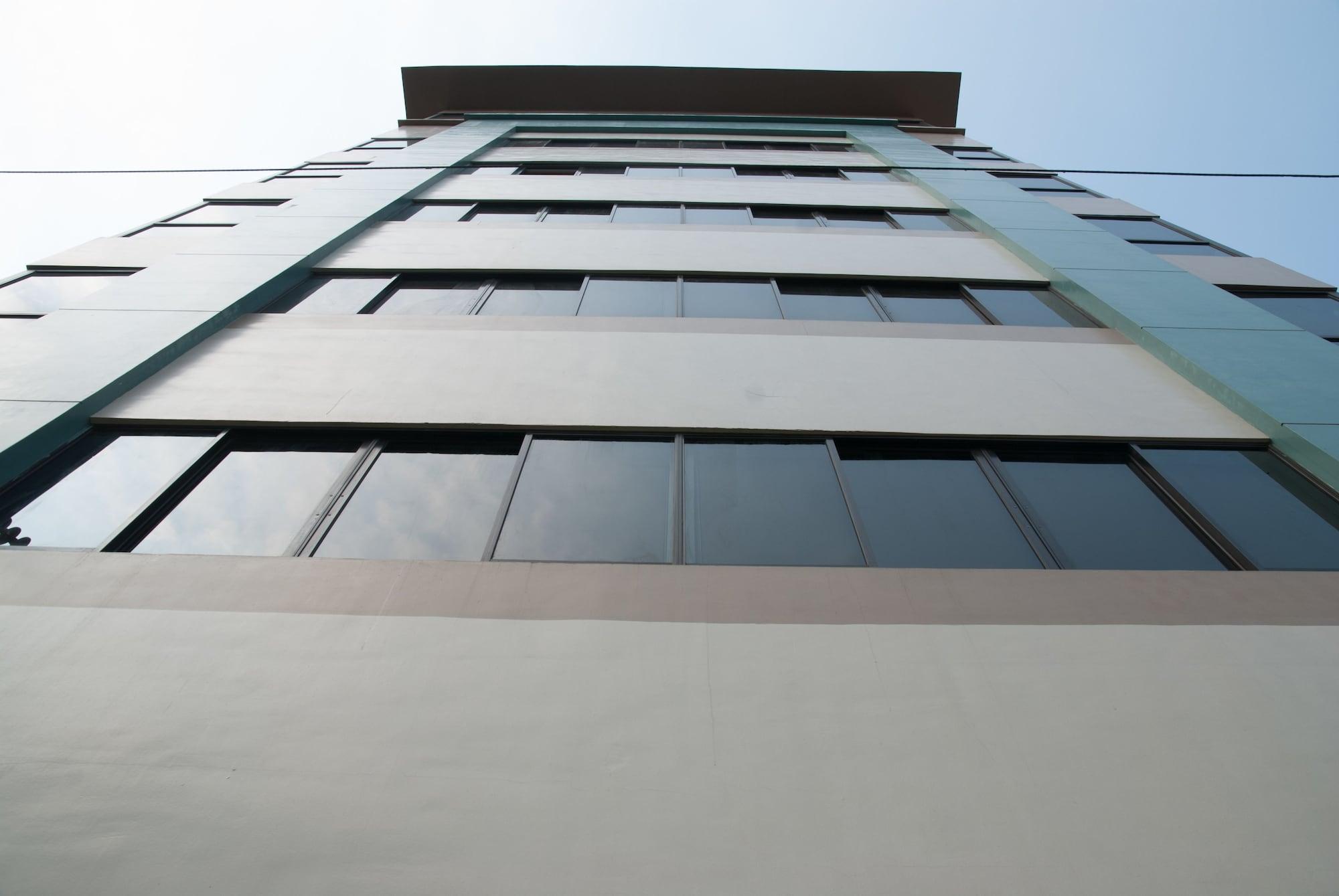 Vista Exterior M Suites Hotel