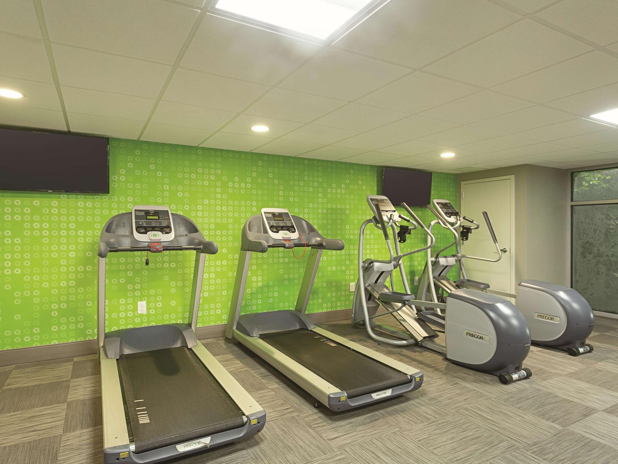 Gimnasio La Quinta Inn & Suites by Wyndham Baltimore BWI Airport