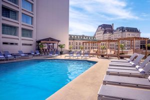 Alojamiento - Hilton Quebec