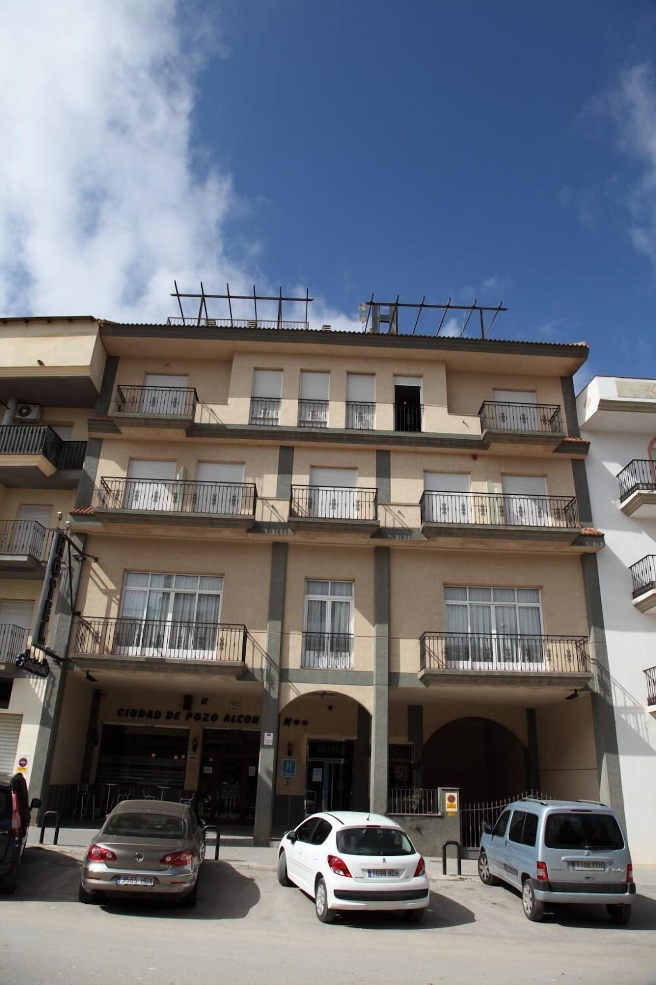 Vista Exterior Hotel Ciudad de Pozo Alcón