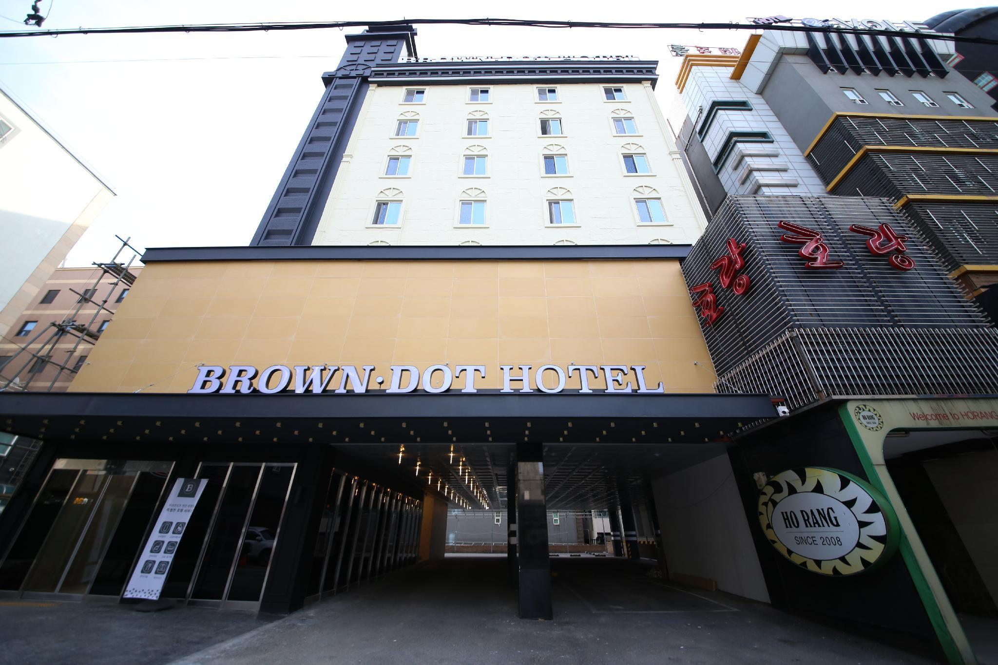 Vista Exterior Brown Dot Hotel Cheonan