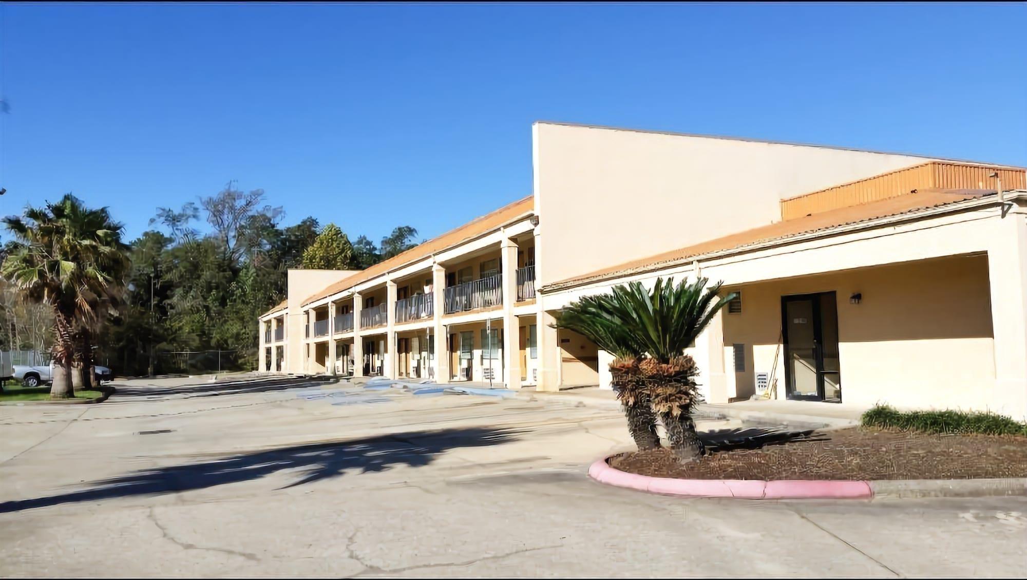 Vista Exterior Motel 6 Lake Charles, LA