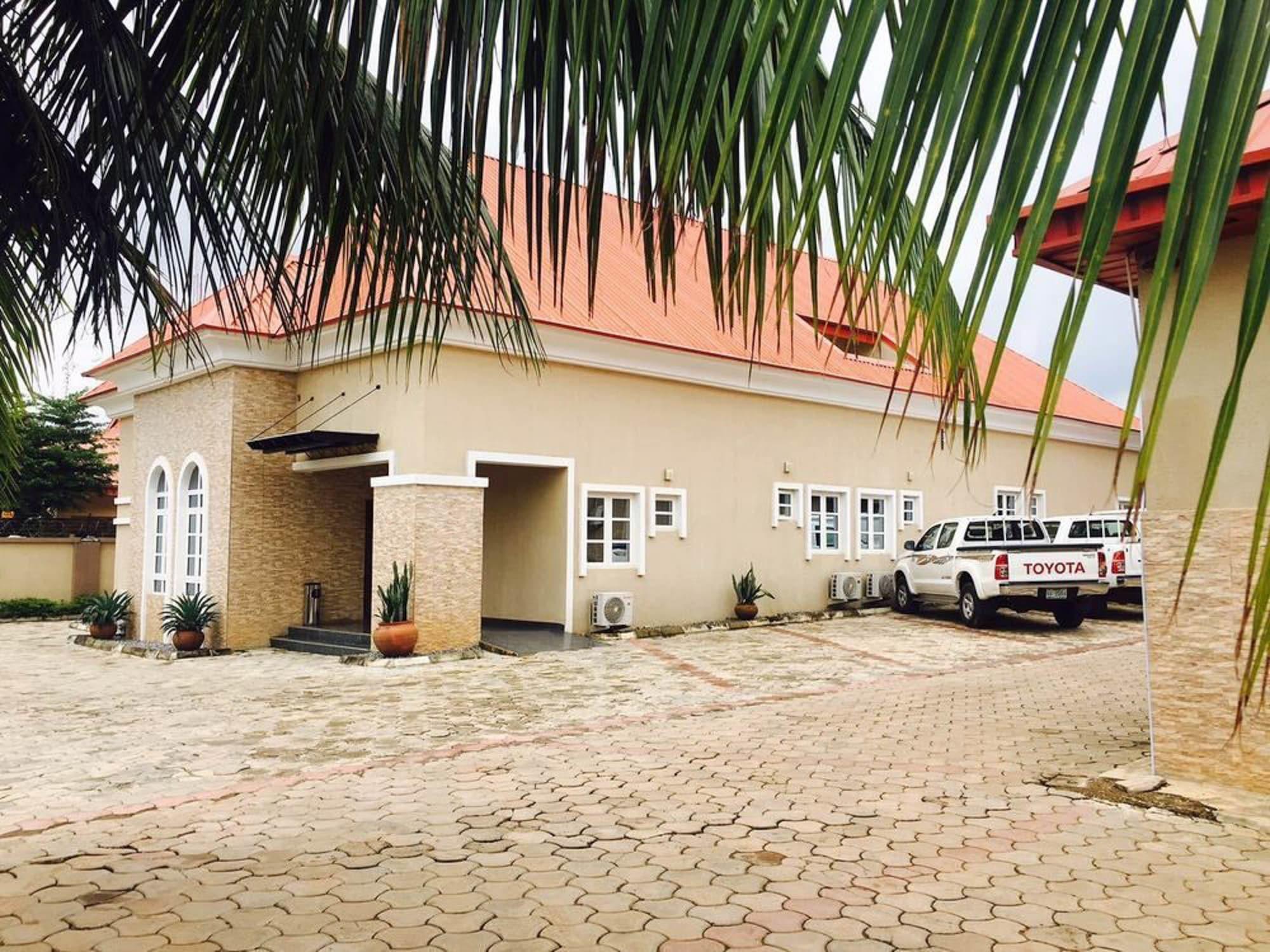 Vista Exterior O-jays Guest House