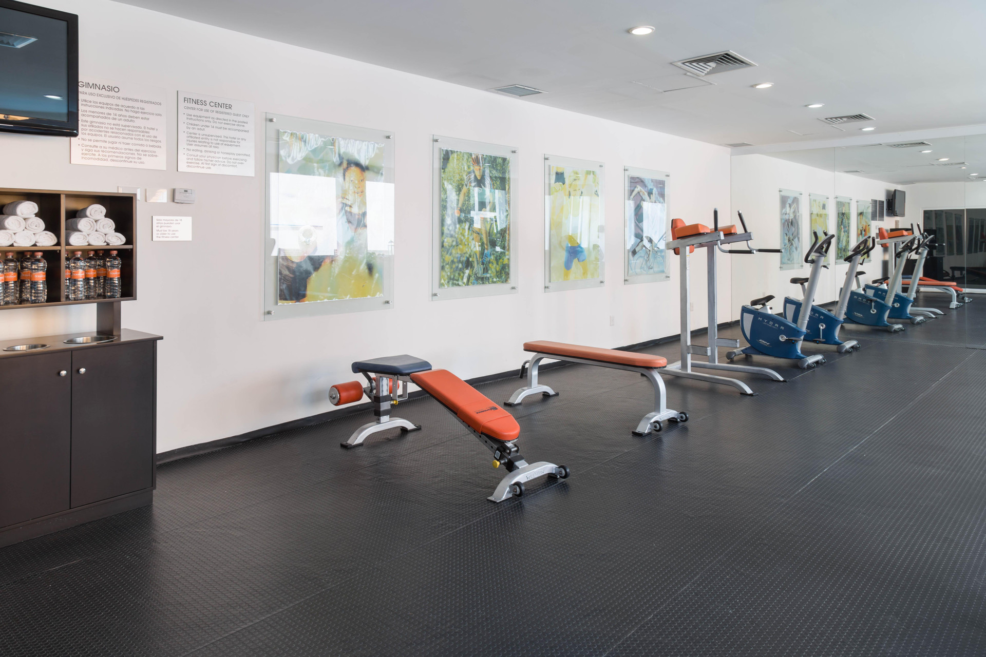 Gimnasio HS HOTSSON Smart León Centro Max