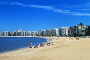 Paquete - Paquetes a Montevideo