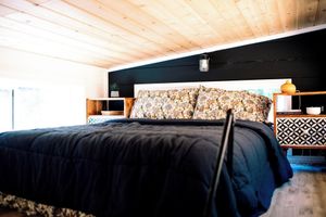 Alquiler Vacacional - Tiny house Glamping in the mountains  Walk to private lake!