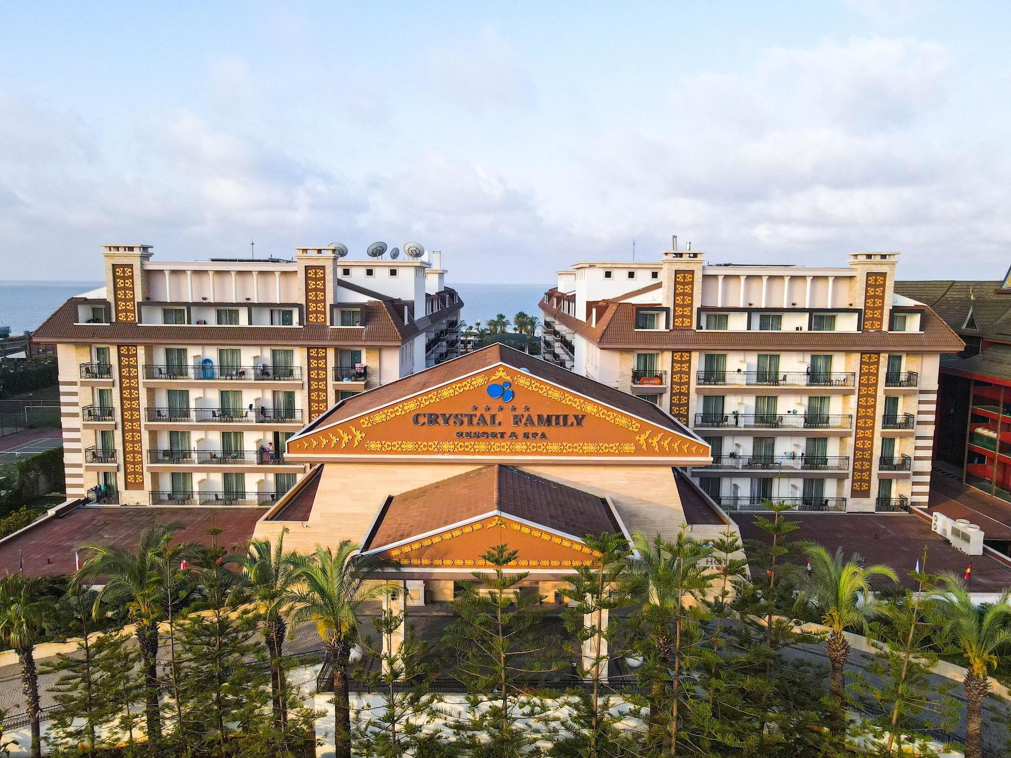 Vista Exterior Crystal Family Resort & Spa – All Inclusive