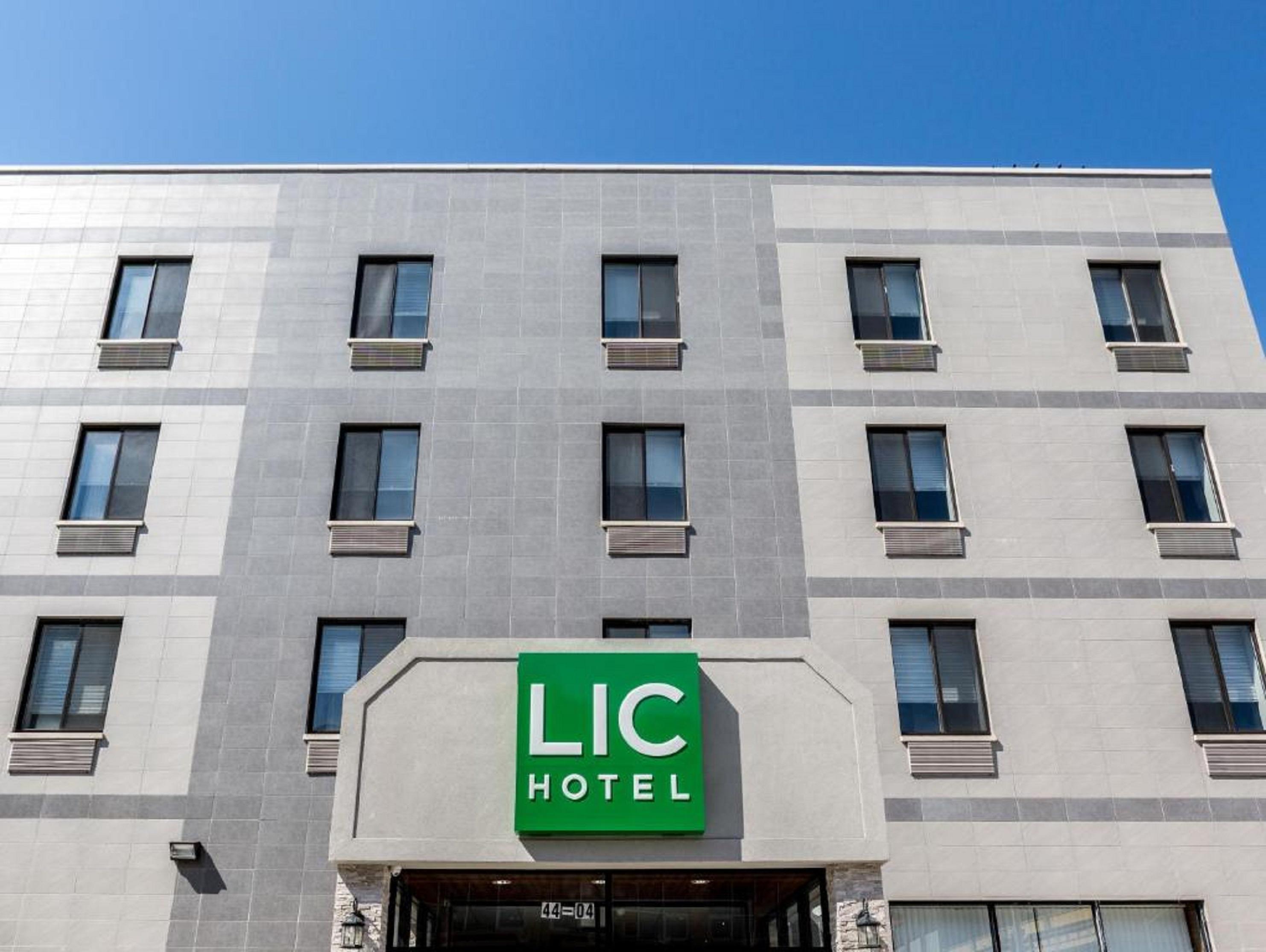Vista Exterior LIC Hotel