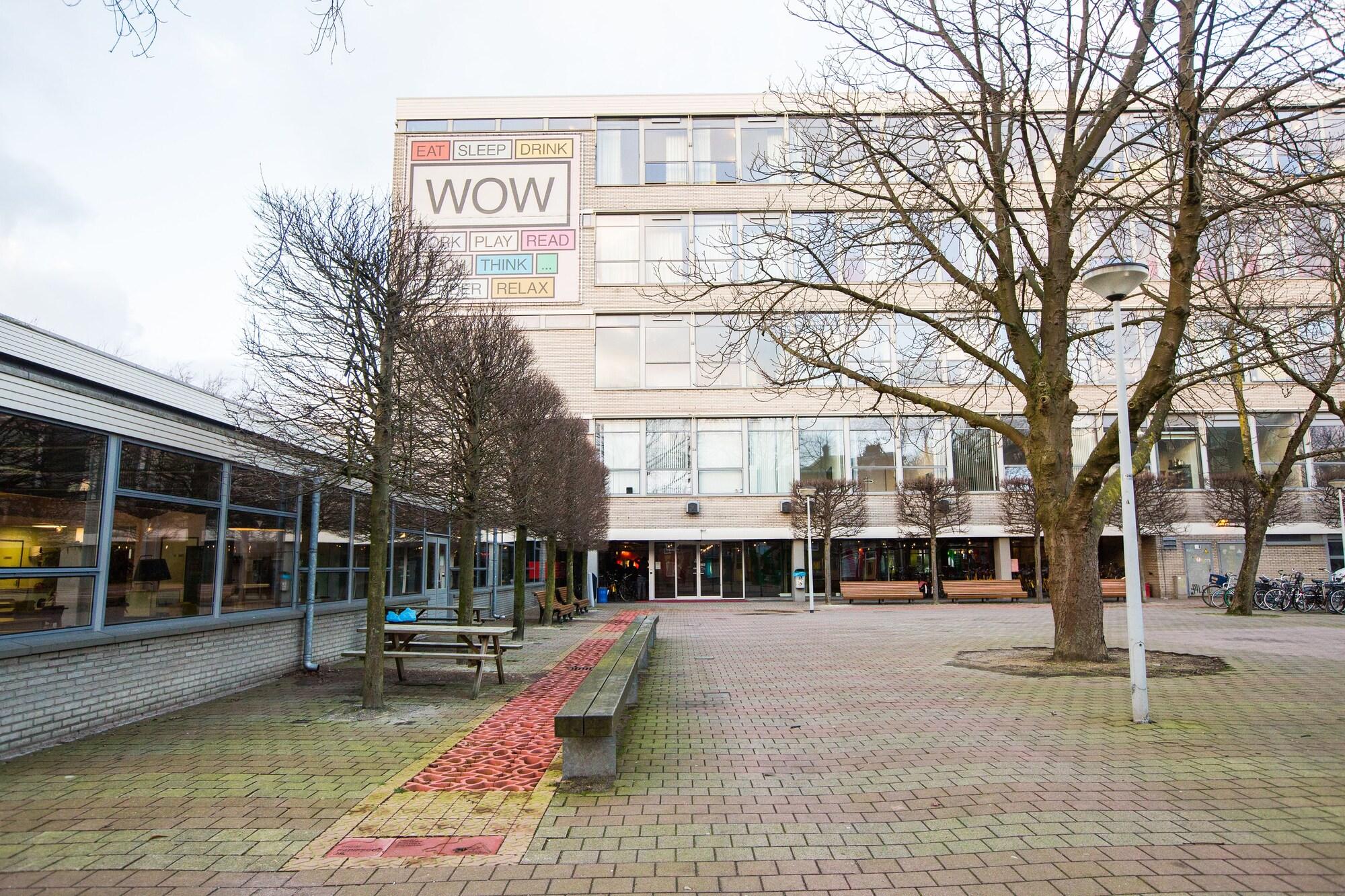Vista Exterior WOW Hostel Amsterdam