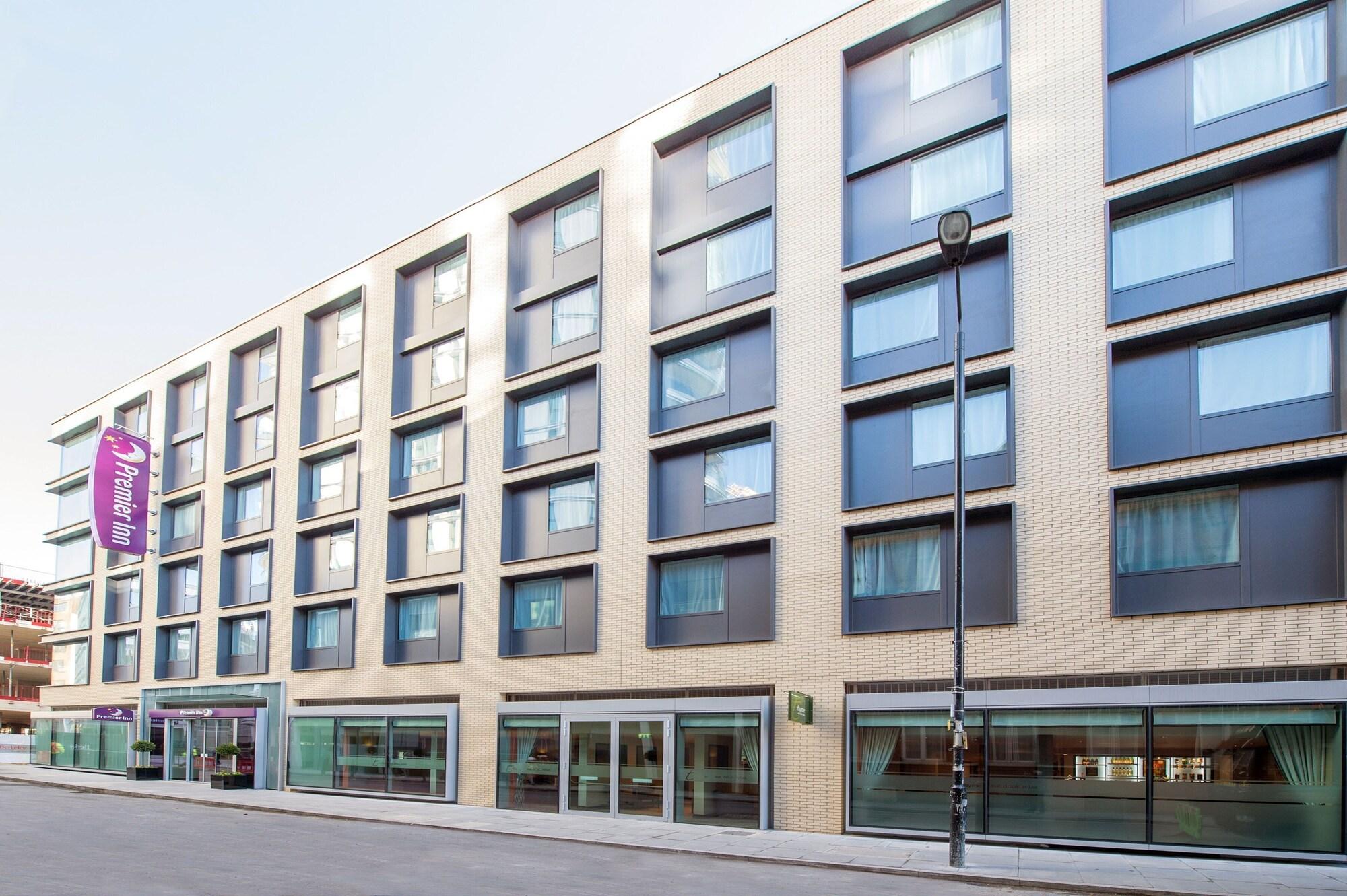 Vista Exterior Premier Inn London City - Aldgate