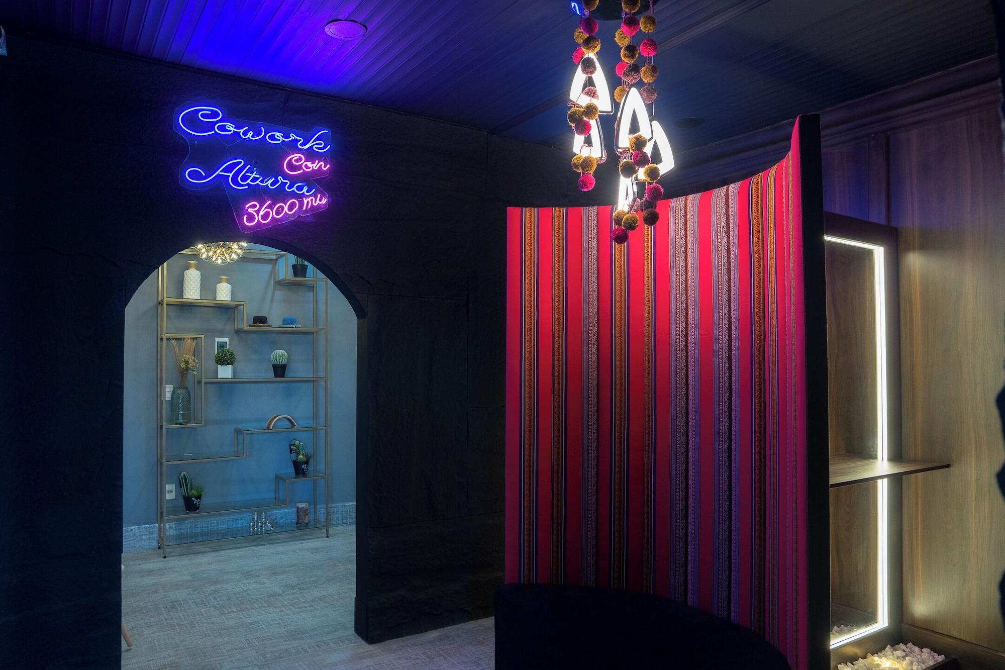 Varios Illampu Art Boutique Hotel