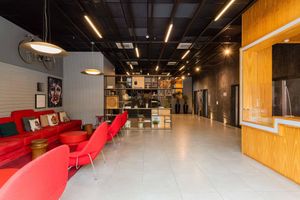 Vacation Rental - Charlie Alphaville