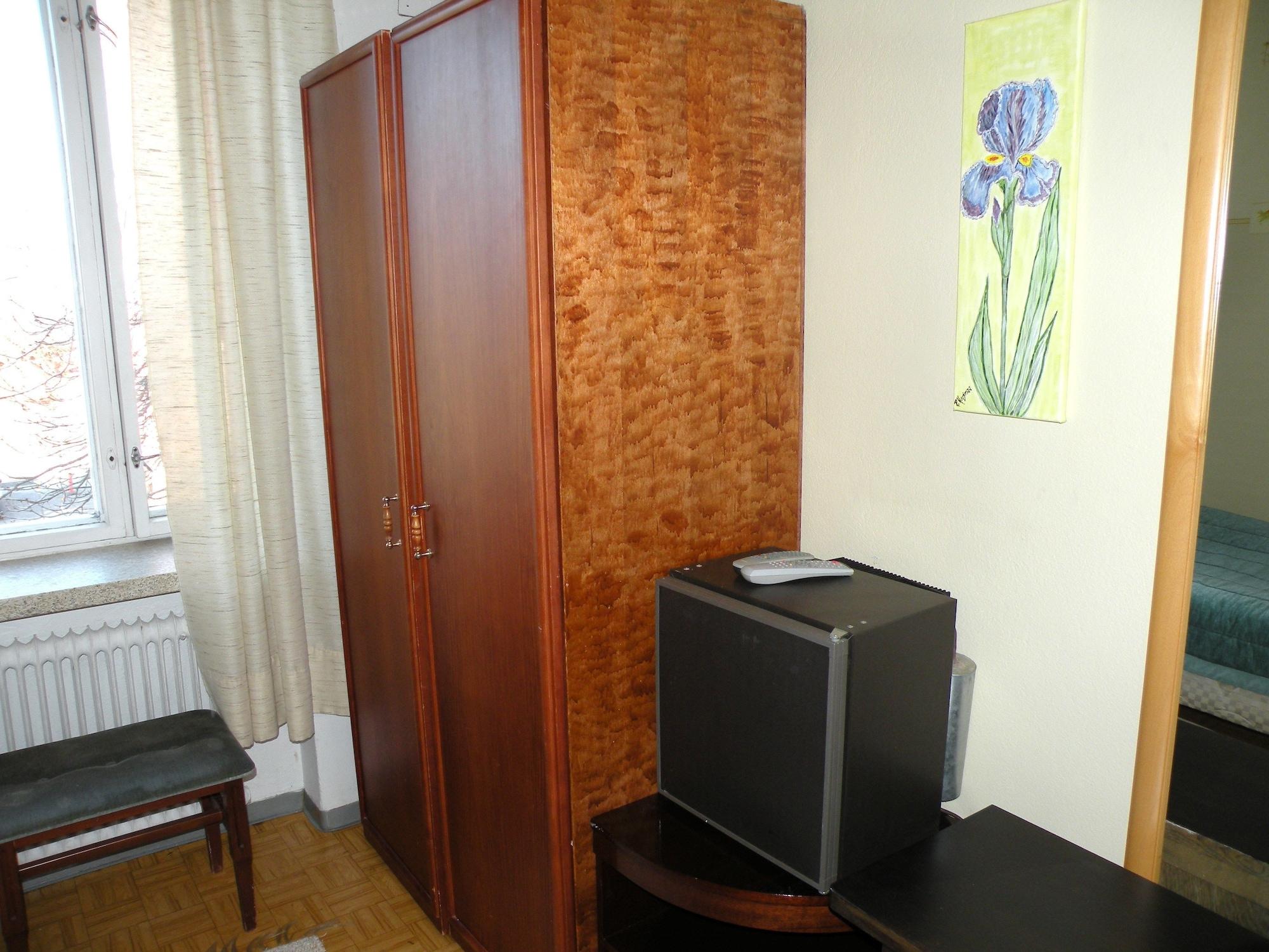 Set de Habitación B&B Retro - Guesthouse Kupittaa