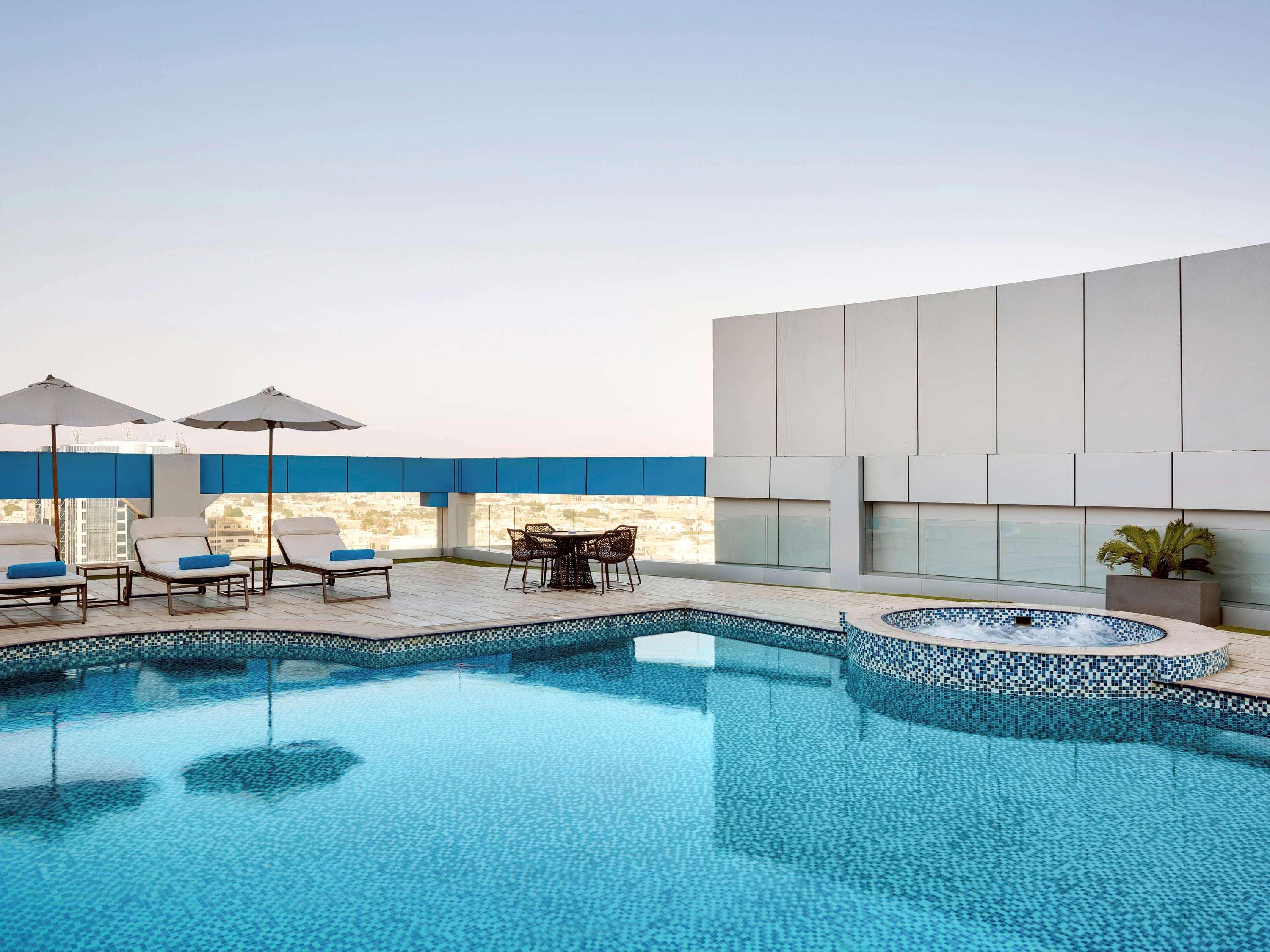 Vista Exterior Novotel Jeddah Tahlia