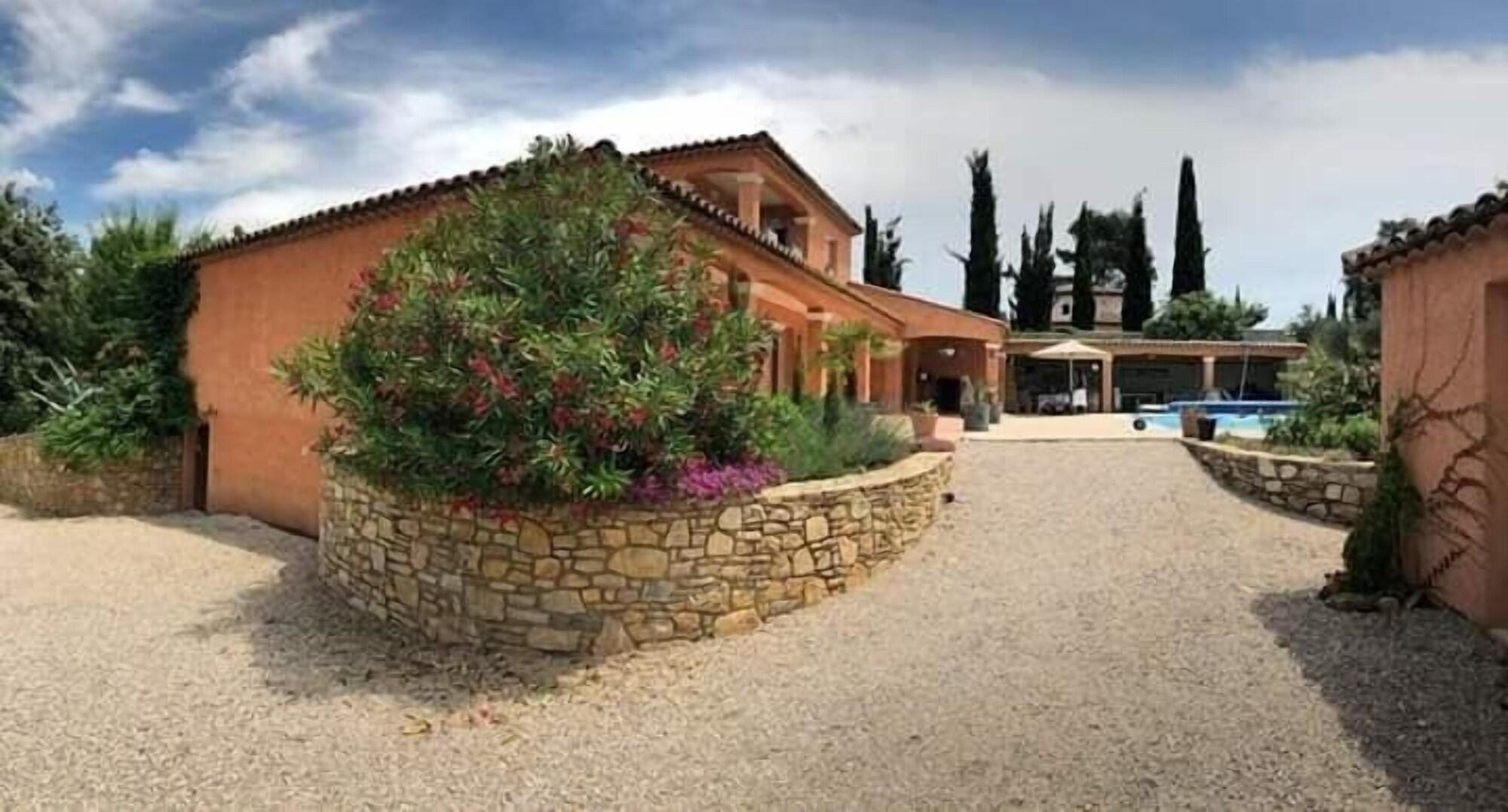 Varios Villa Catharina