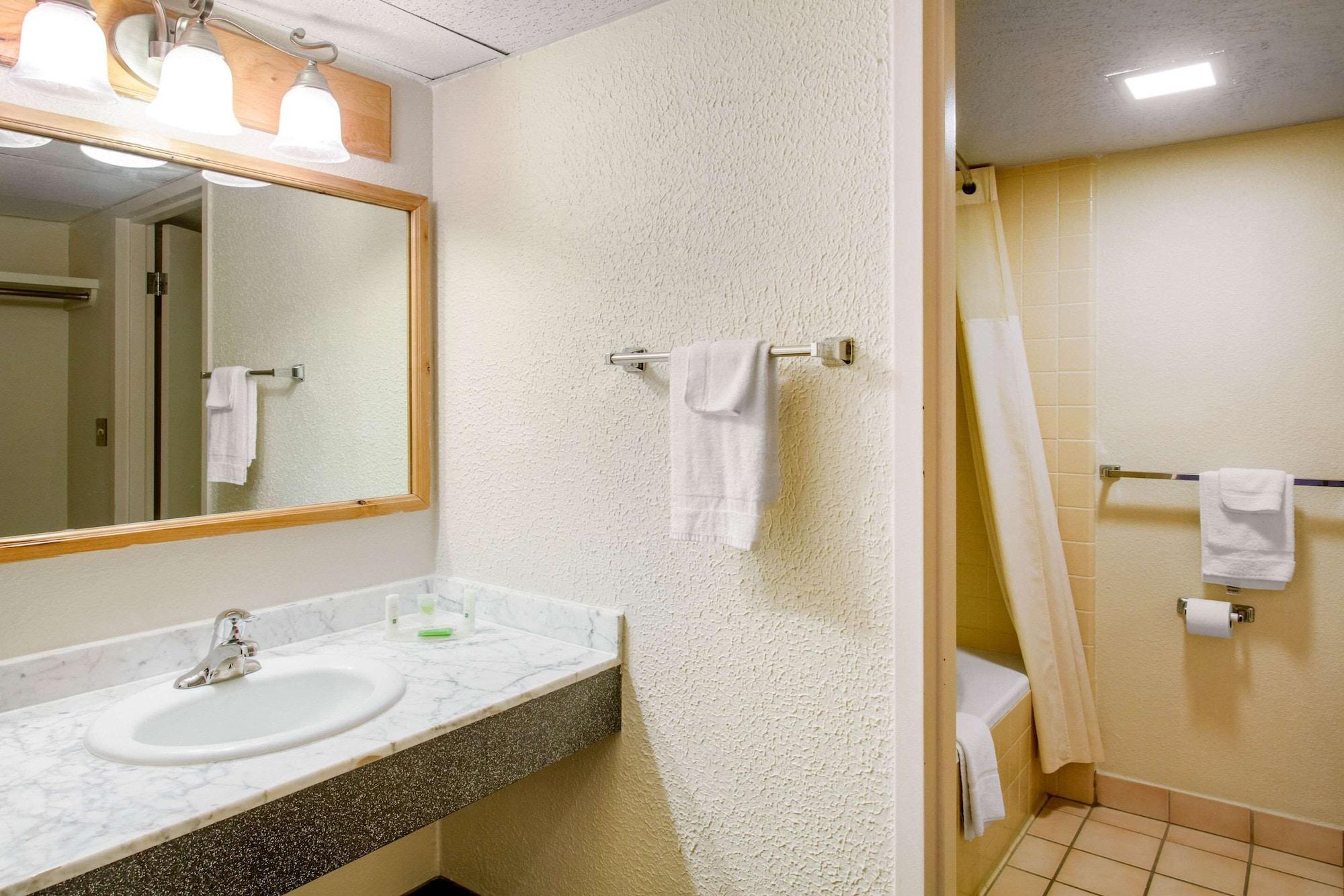 Equipamiento de Habitación Quality Inn Stateline