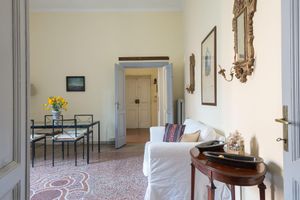 Alquiler Vacacional - Charming, quiet, sunny two-bedroom in Trastevere with great view