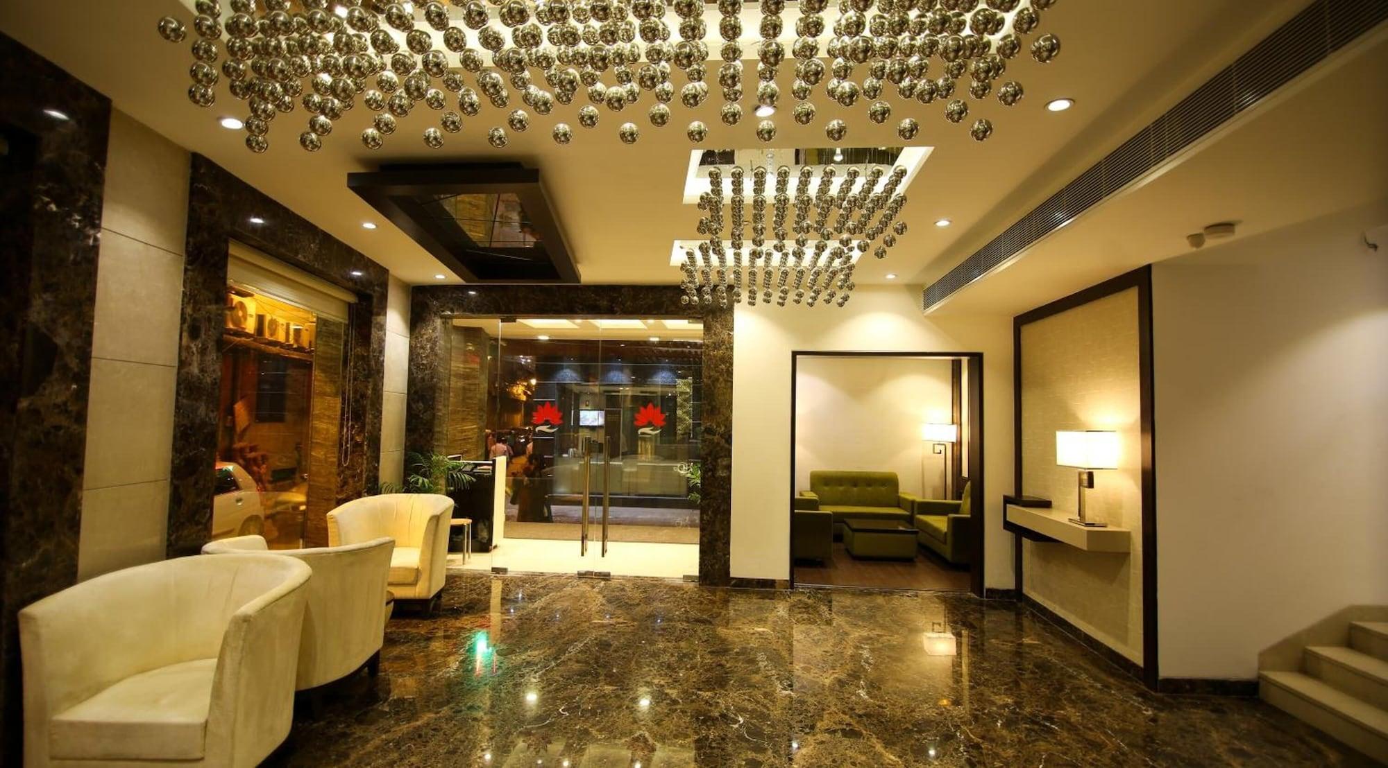 Vista Lobby The Prime Balaji Deluxe @ New Delhi Railway Station