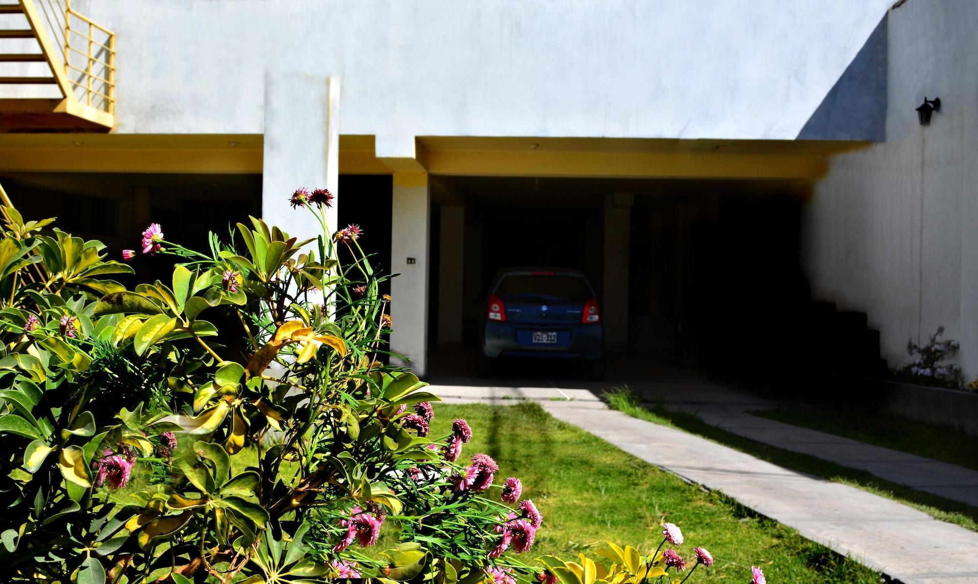 Vista Exterior Hotel Jkalixto