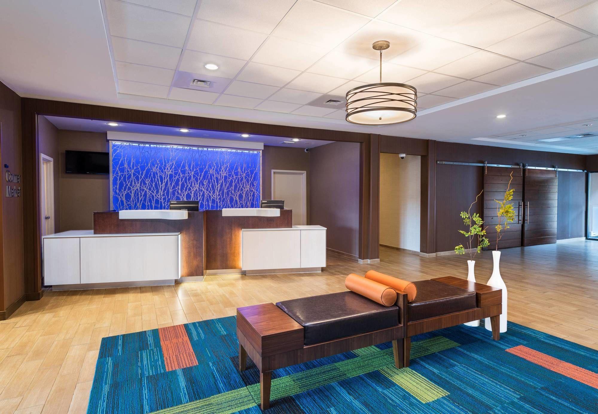 Vista Lobby Fairfield by Marriott Inn & Suites Uncasville Mohegan Sun Area