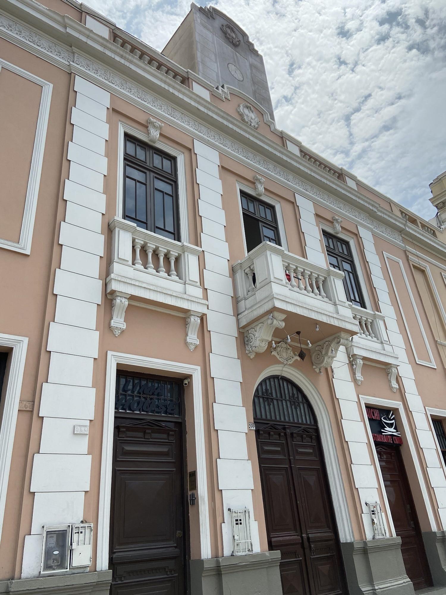 Varios Lima House - Hostel