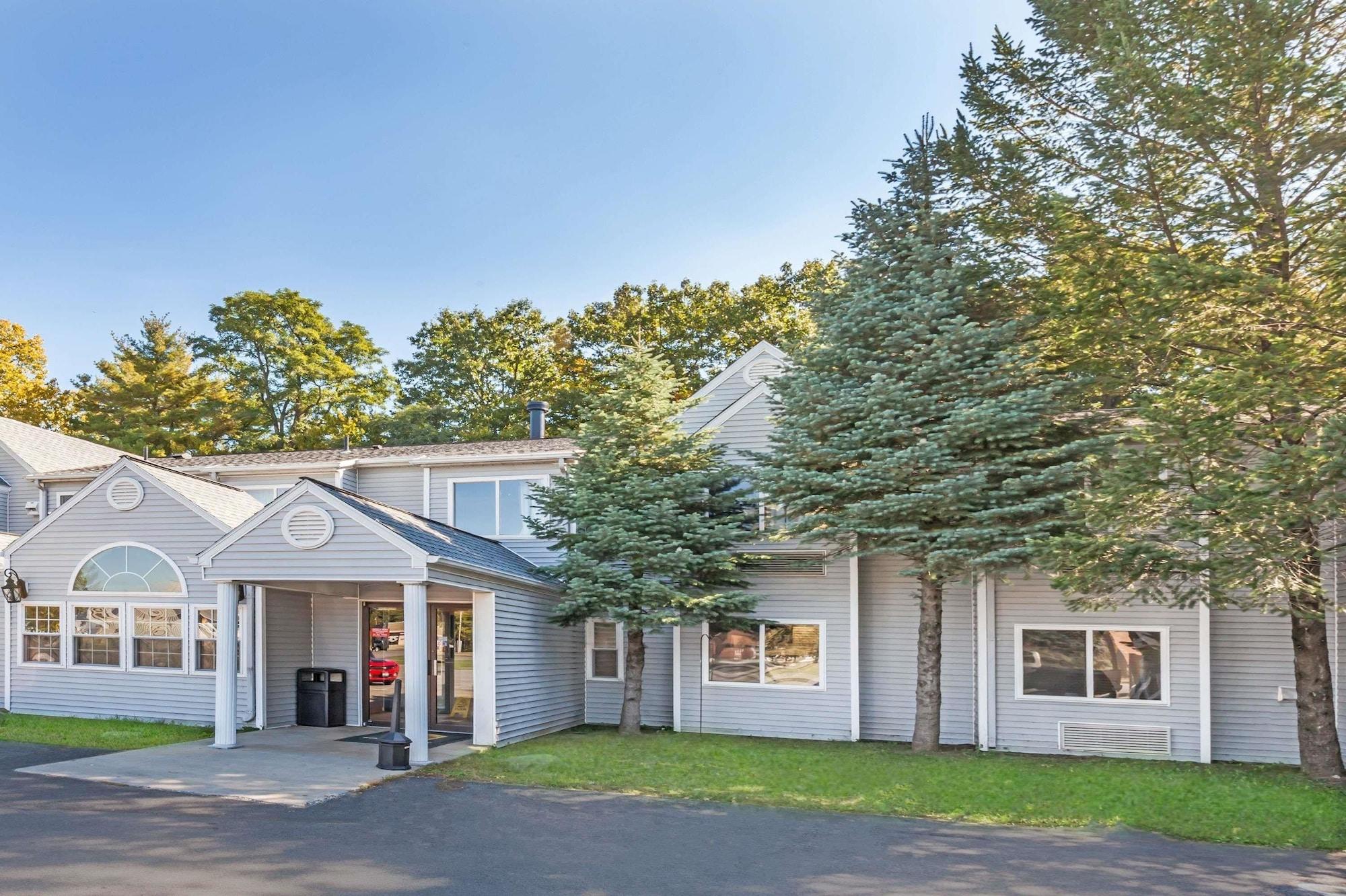 Vista Exterior Super 8 by Wyndham Schenectady/Albany Area