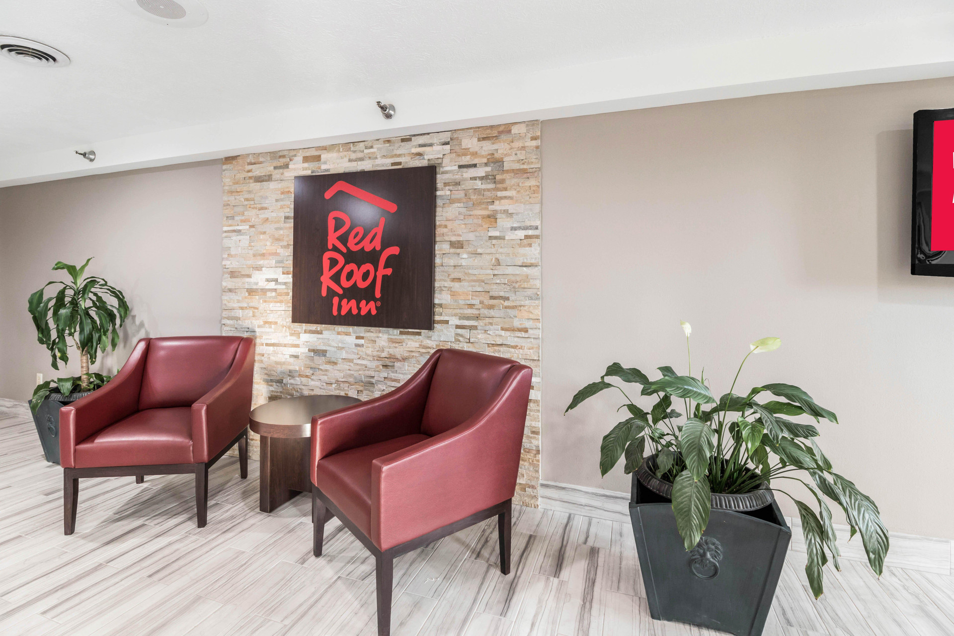 Vista Lobby Red Roof Inn Cadiz