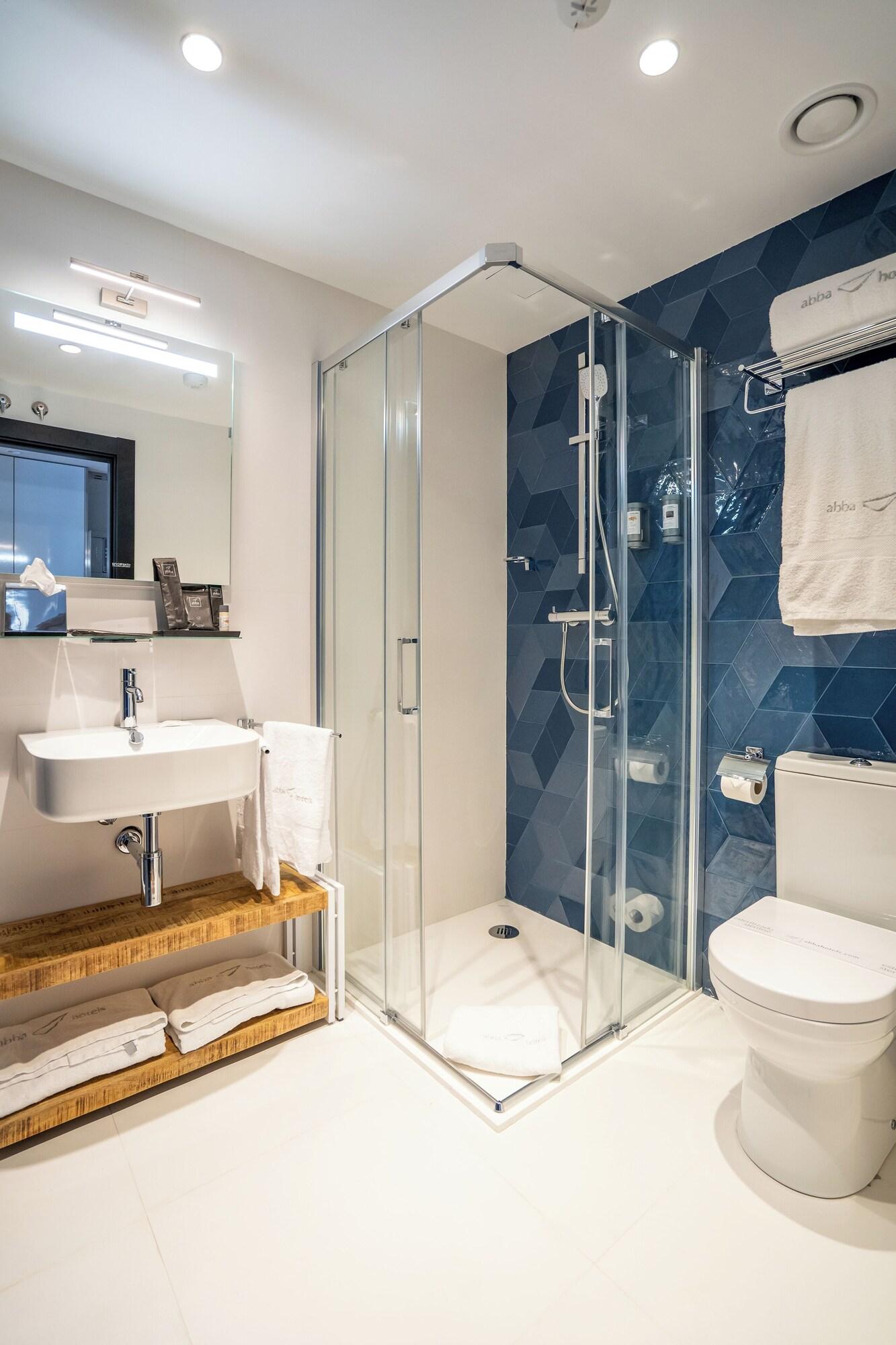 Equipamiento de Habitación abba Apartments Playa de Gros San Sebastián