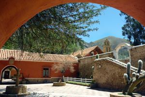 Alojamiento - Museo Hacienda Cayara