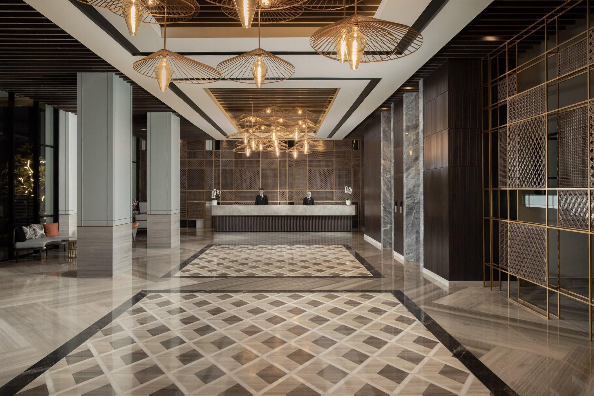 Vista Lobby Hotel Santika Premiere Padang