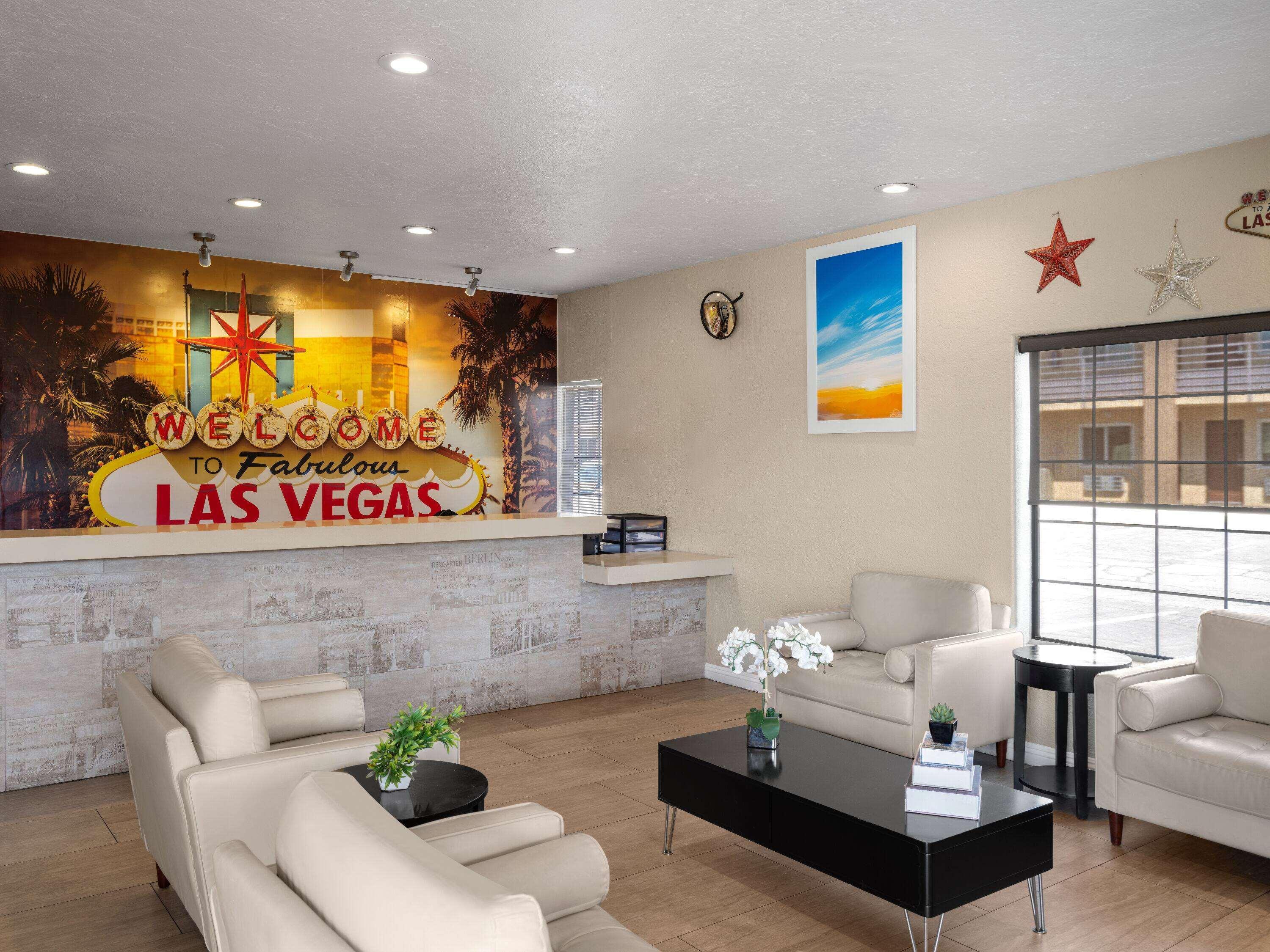 Vista Lobby Days Inn by Wyndham Las Vegas Airport Near the Strip