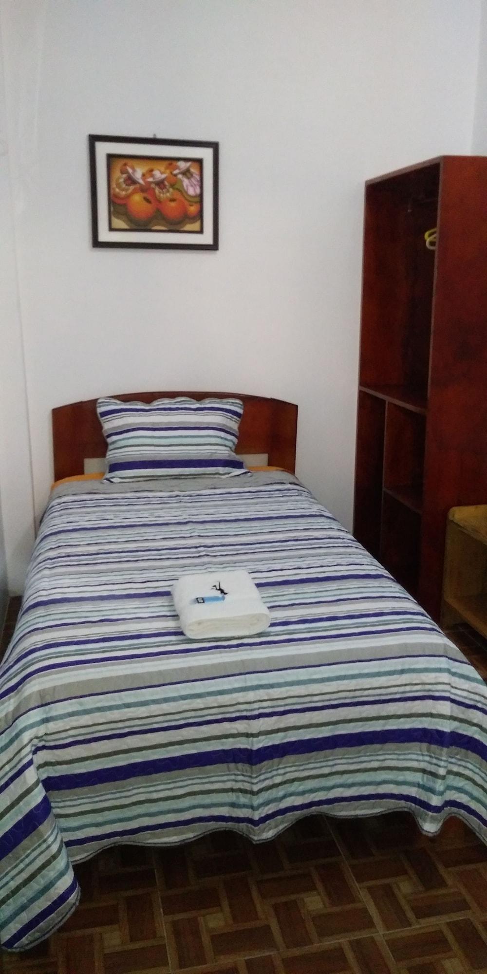 Varios Bachíg Hospedaje