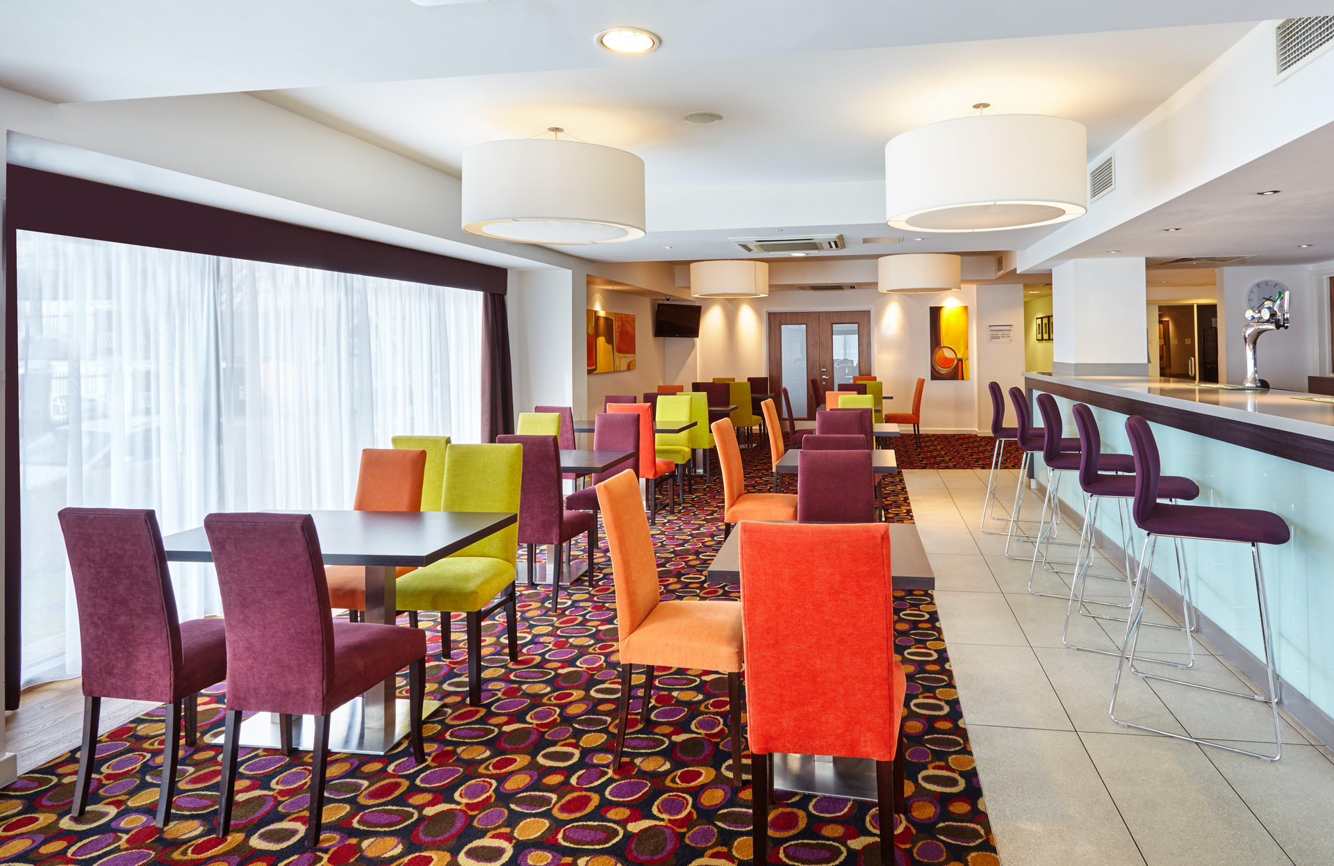 Bar/Salón Holiday Inn Express Birmingham - South A45