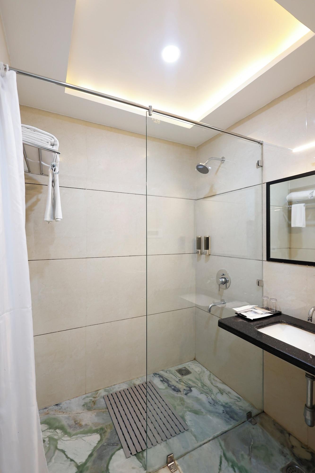 Equipamiento de Habitación HOTEL DOLPHIN GRAND