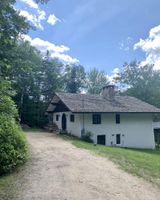 Alquiler Vacacional - Unique & charming home with stunning view of Mt Washington. Pet friendly.