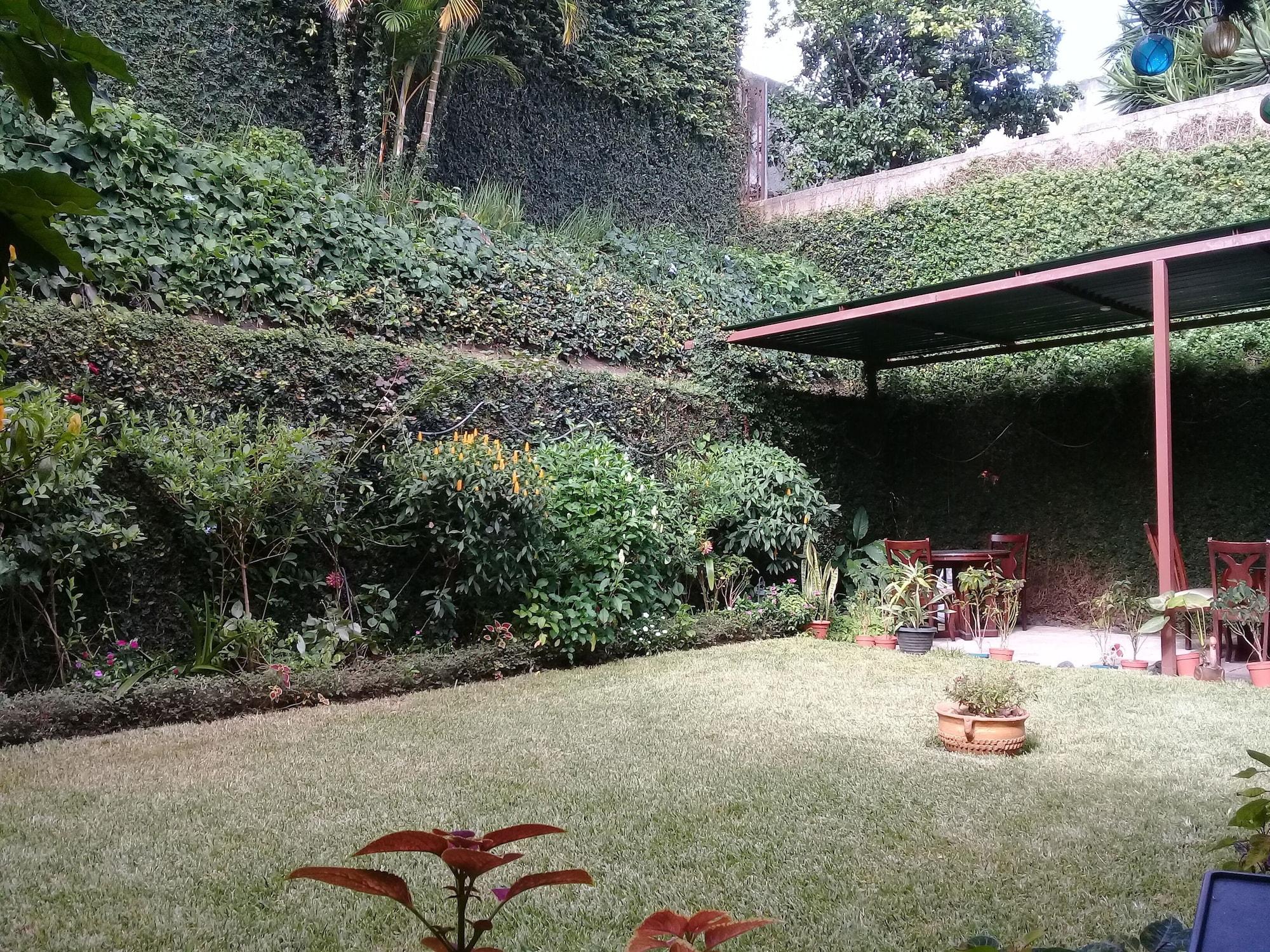 Vista Exterior Hotel Casa Blanca Inn