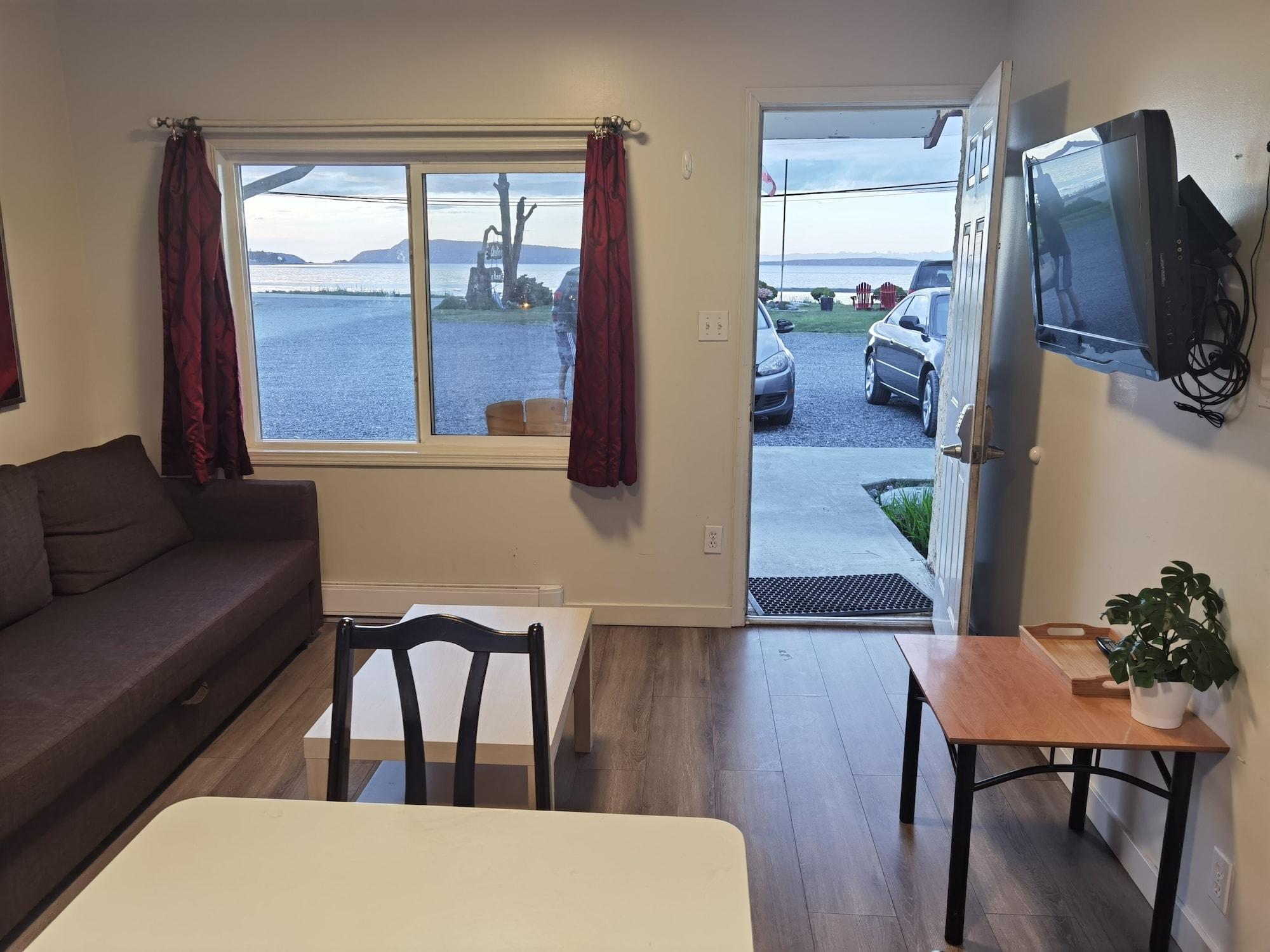 Playa Qualicum Bay Resort