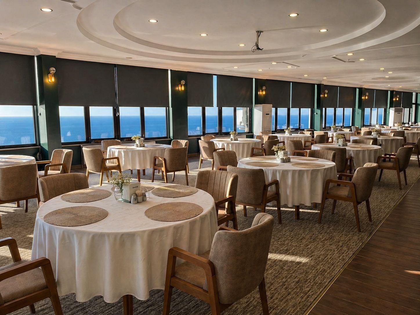 Restaurant EMİRGAN OTEL