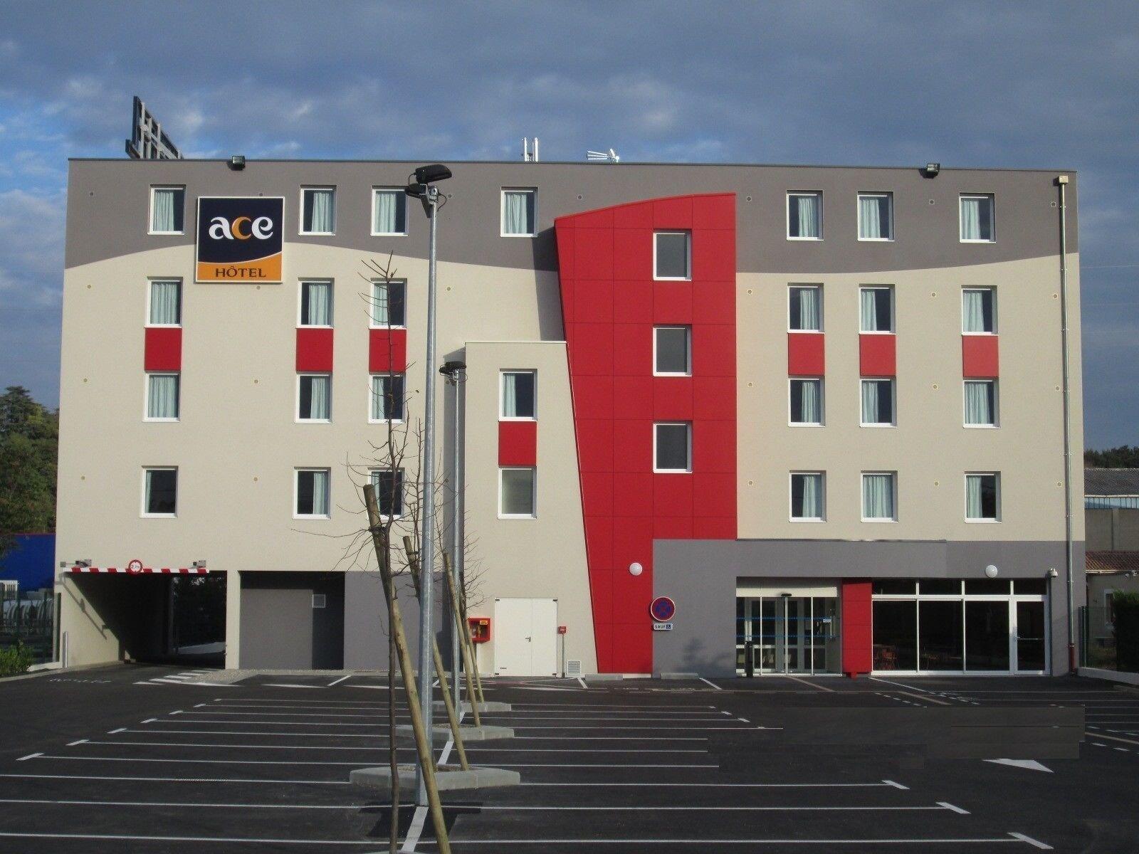 Varios Ace Hôtel Valence