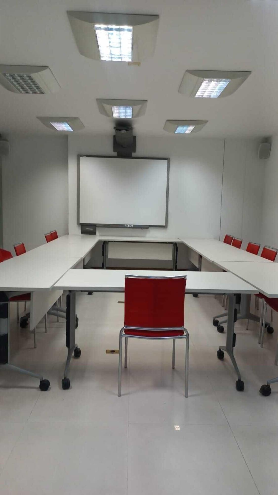 Sala de Reuniones HOTEL KING VERSALLES