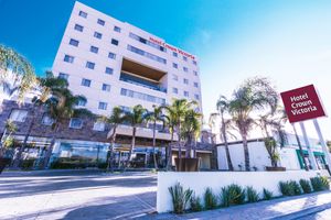 Alojamiento - Hotel Crown Victoria