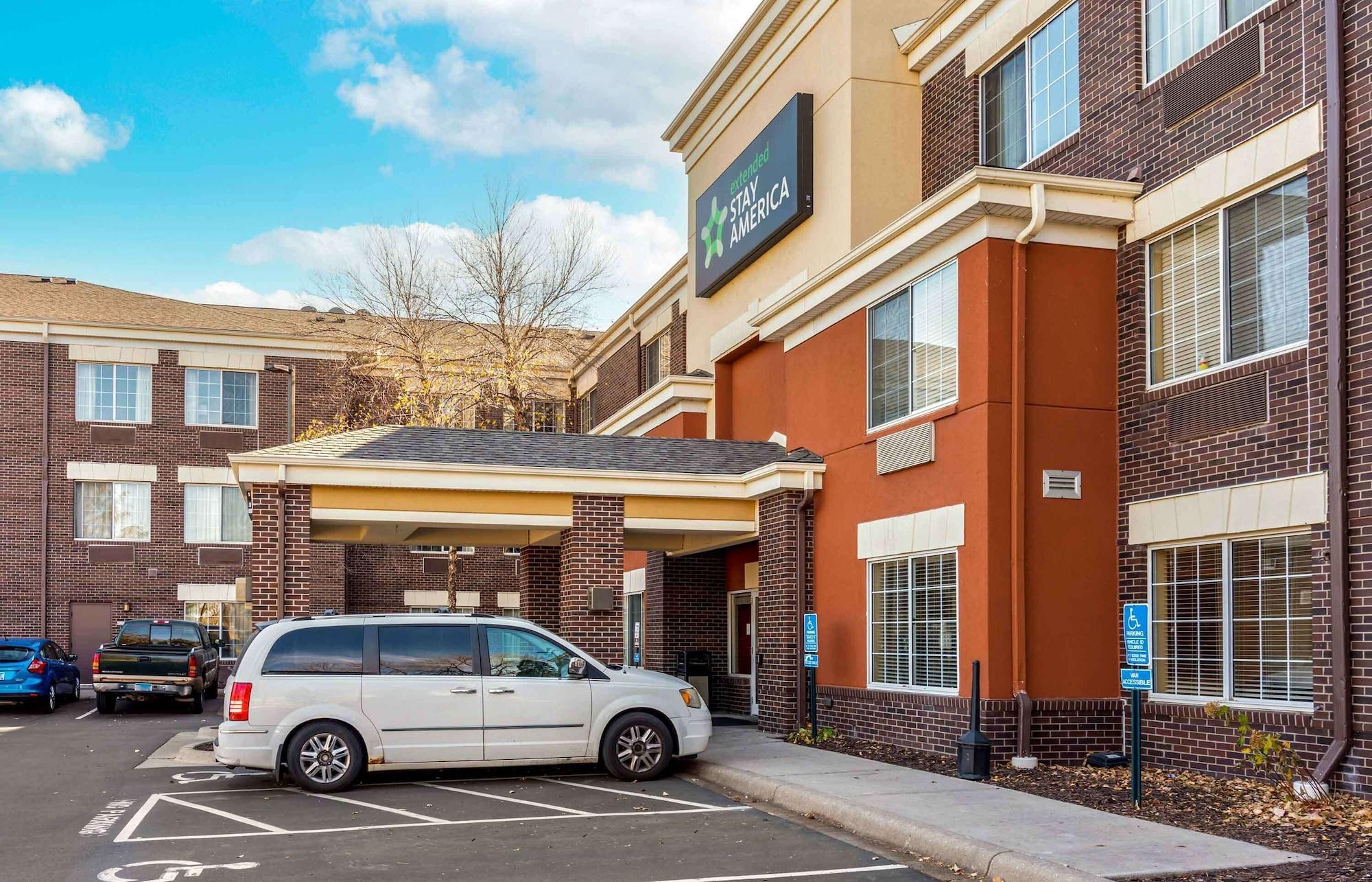 Vista Exterior Extended Stay America Suites Eden Prairie Technology Dr