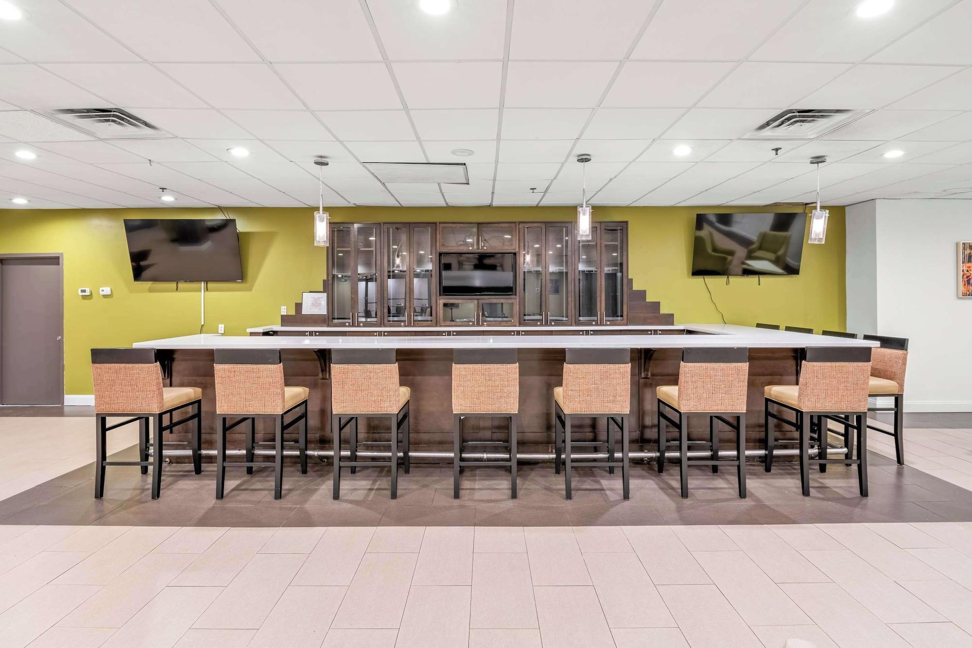 Restaurant Radisson Hotel Charlotte Airport